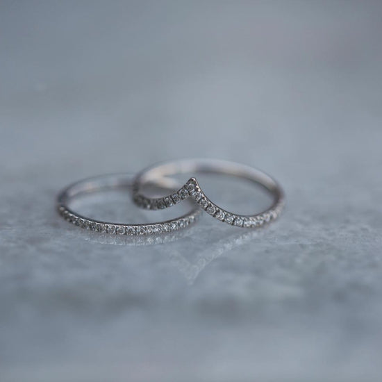 0.225 CT Round Curved CVD EF/VS Diamond Wedding Band 7