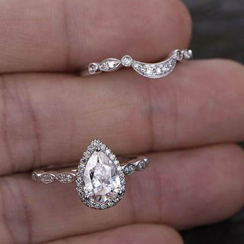 1.0 CT Pear Cut Halo Moissanite Bridal Ring Set 4