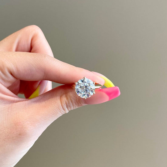 5.0 CT Round Shaped Moissanite Solitaire Engagement Ring 1