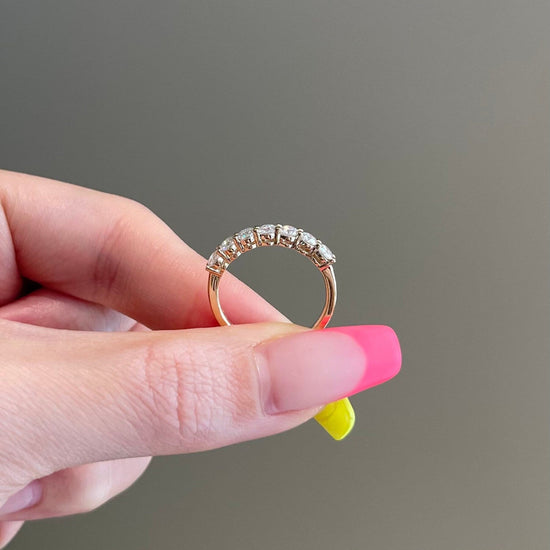 0.70 TCW Round Shaped Moissanite Seven Stones Wedding Band 6