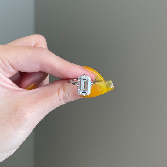 5.0 CT Emerald Shaped Moissanite Solitaire Engagement Ring 4