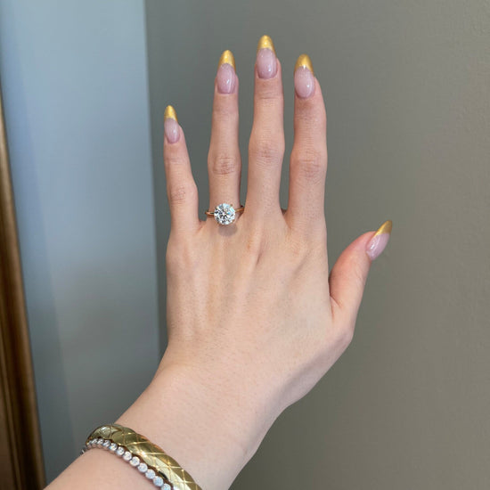 3.0 CT Round Shaped Moissanite Solitaire Engagement Ring 2