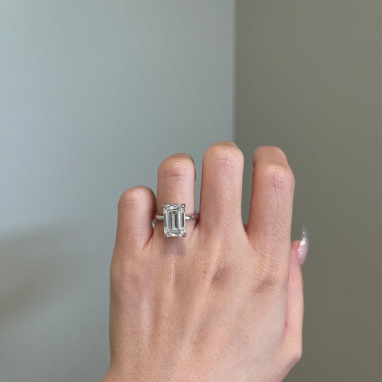 5.0 CT Emerald Shaped Moissanite Solitaire Engagement Ring 3