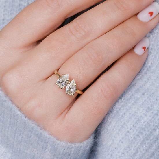 2.0 CT Pear Two Stone G/VS1 Diamond Engagement Ring 4