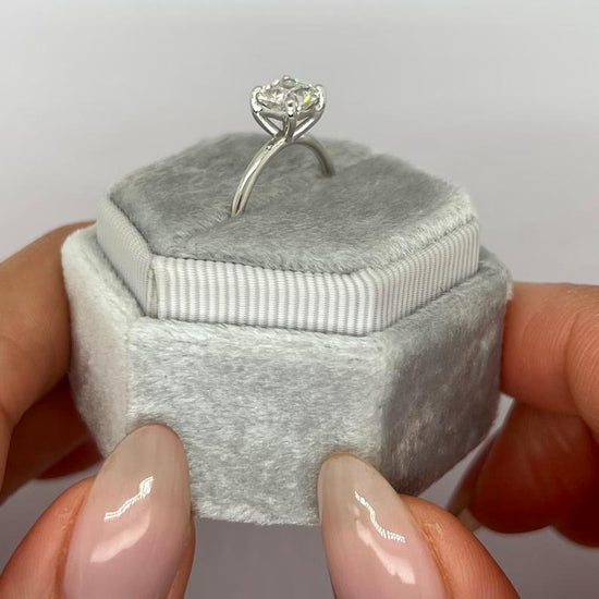 1.0 CT Cushion Solitaire CVD E/VS2 Diamond Engagement Ring 3