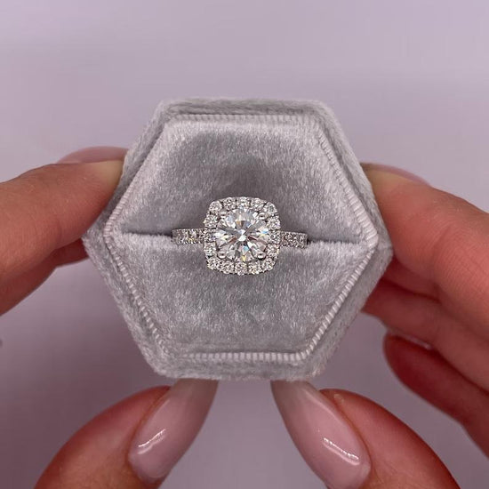 1.50 CT Round Halo CVD E/VS2 Diamond Engagement Ring 5