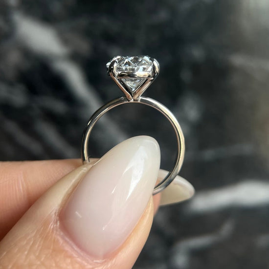 4.0 CT Oval Solitaire CVD E/VS1 Diamond Engagement Ring 6