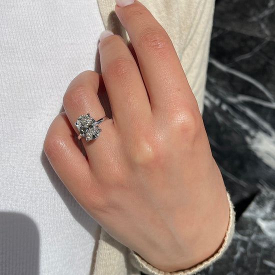 4.0 CT Oval Solitaire CVD E/VS1 Diamond Engagement Ring 4