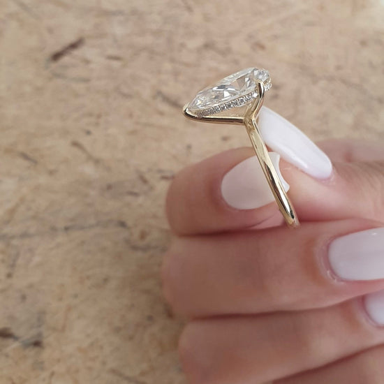 4.6 CT Pear Hidden Halo CVD G/VS2 Diamond  Engagement Ring 4