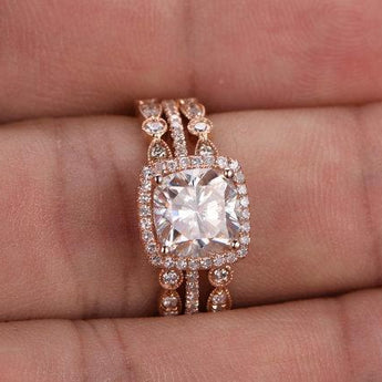 1.50 CT Cushion Cut Halo Moissanite Bridal Ring Set 2