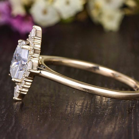 0.75 CT Oval Cluster Halo Moissanite Engagement Ring 4