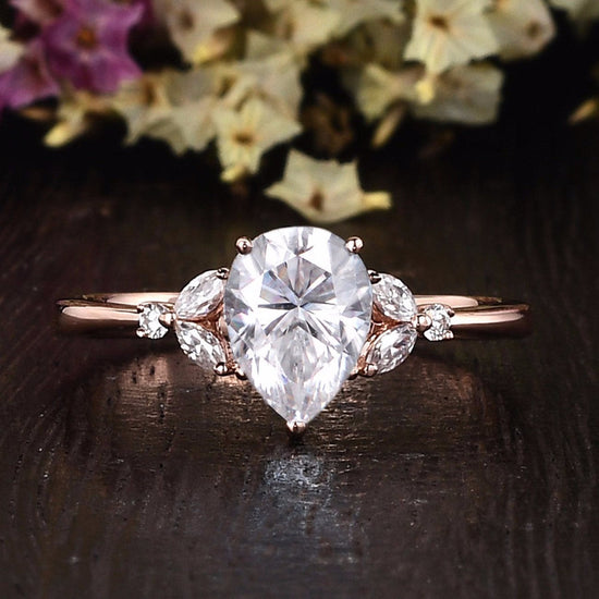 0.75 CT Pear Cluster Moissanite Engagement Ring 4