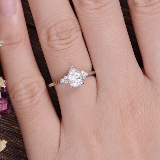 0.75 CT Pear Cluster Moissanite Engagement Ring 3