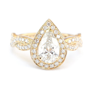 1.01ct Pear Halo CVD F/VS1 Diamond Engagement Ring 5